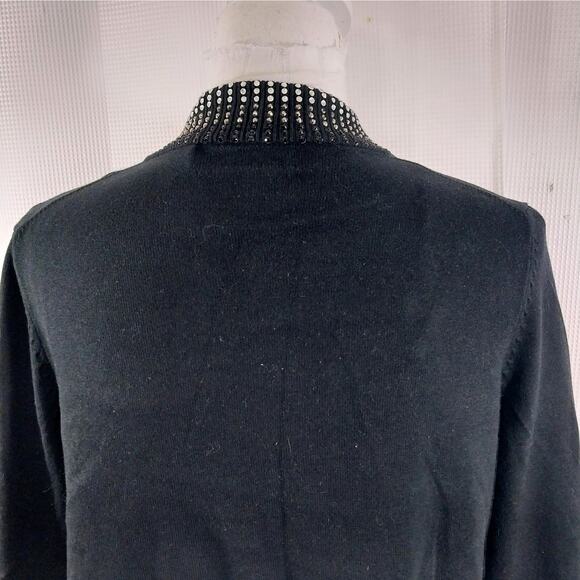 STUNNING BLACK W/BLACK, GRAY & SILVER RHINESTONE CENTER SWEATER JACKET! SZ M - Picture 7 of 9
